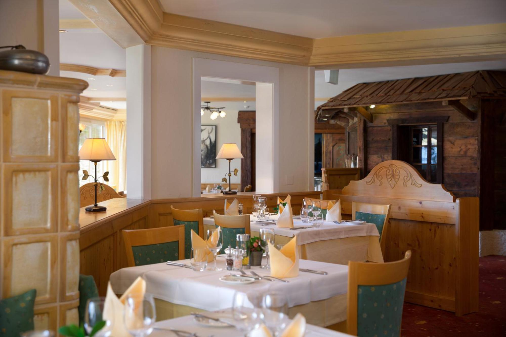 Hotel Helvetia Intergolf Crans-Montana Exteriör bild