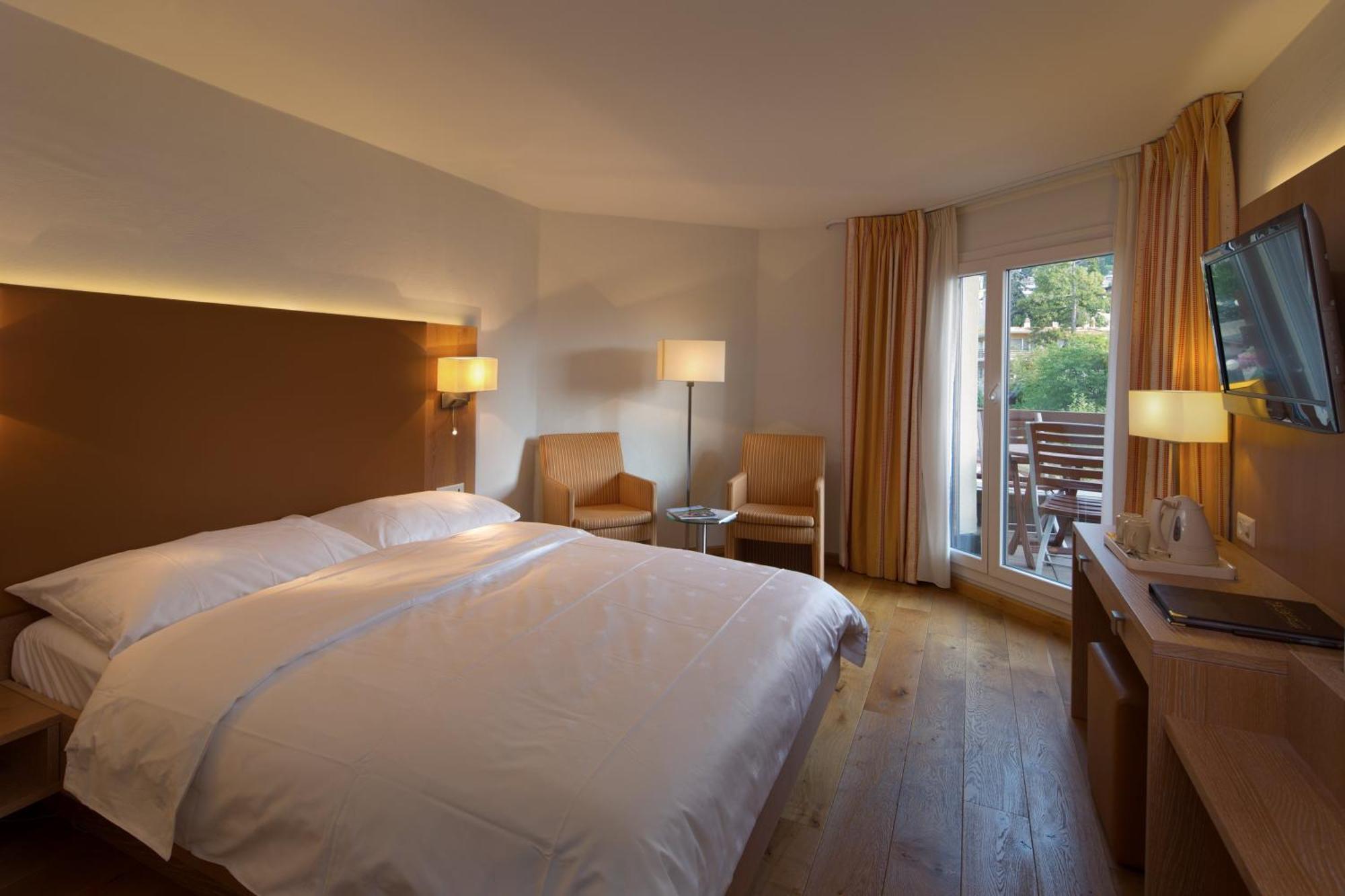 Hotel Helvetia Intergolf Crans-Montana Exteriör bild
