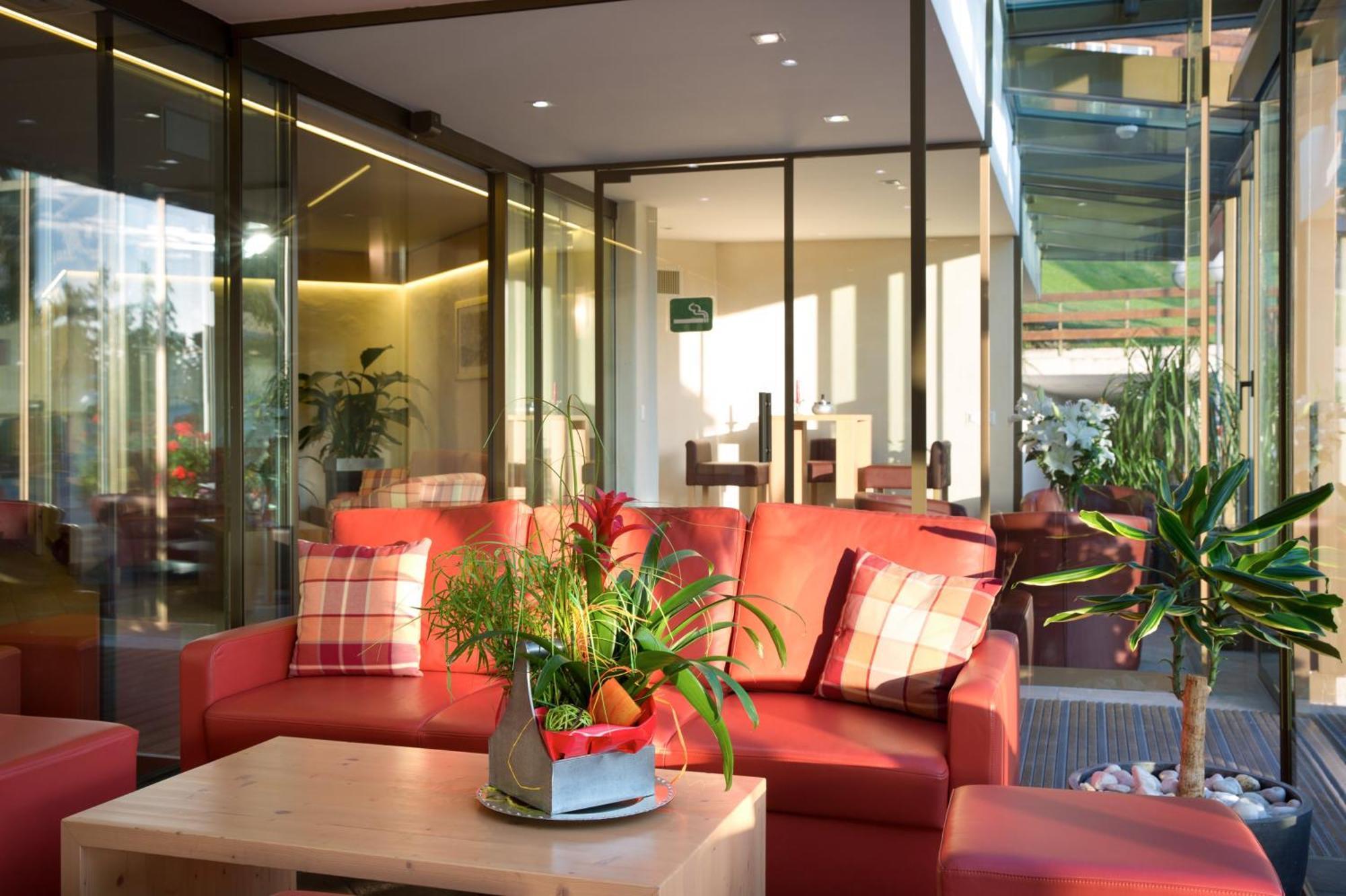 Hotel Helvetia Intergolf Crans-Montana Exteriör bild